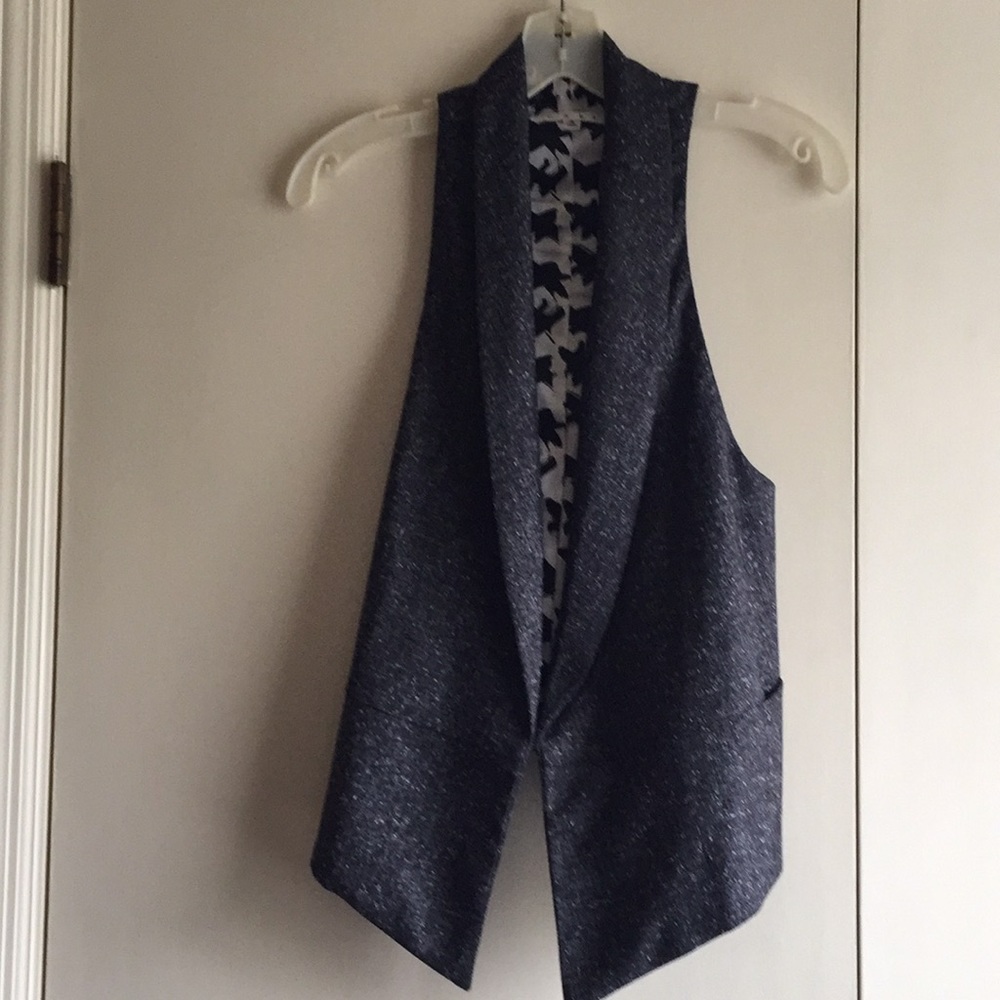 CAbi Vest, Size S
